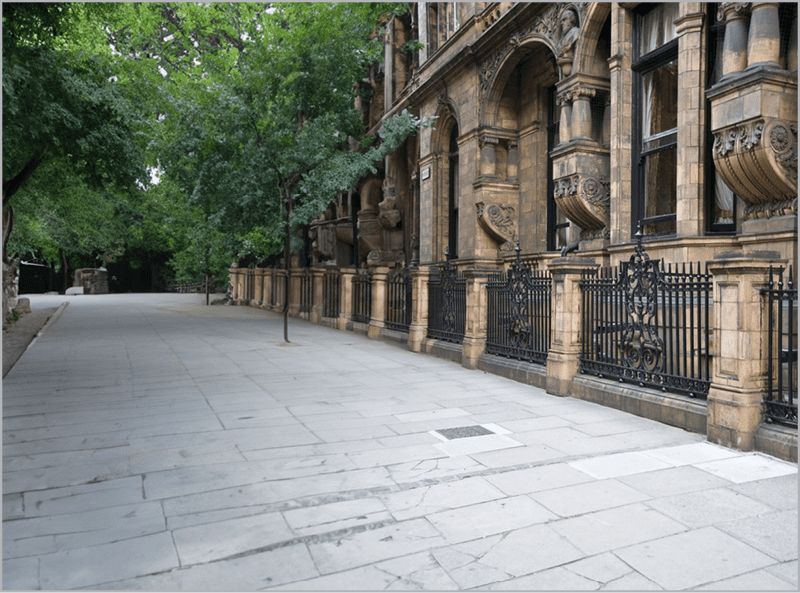 Figure 16. The extended street, with generated trees