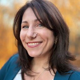 Jess Stratton